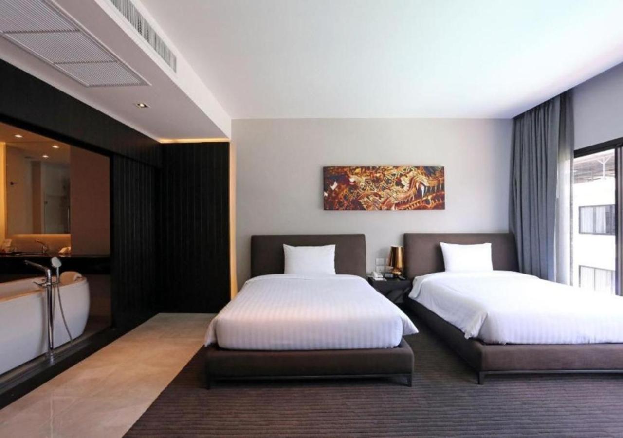 S Ratchada Leisure Hotel - Sha Plus Bangkok Kültér fotó Deluxe Room